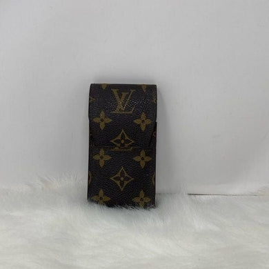 0132 Pre Owned Authentic Louis Vuitton Monogram Cigarette Case CT0917
